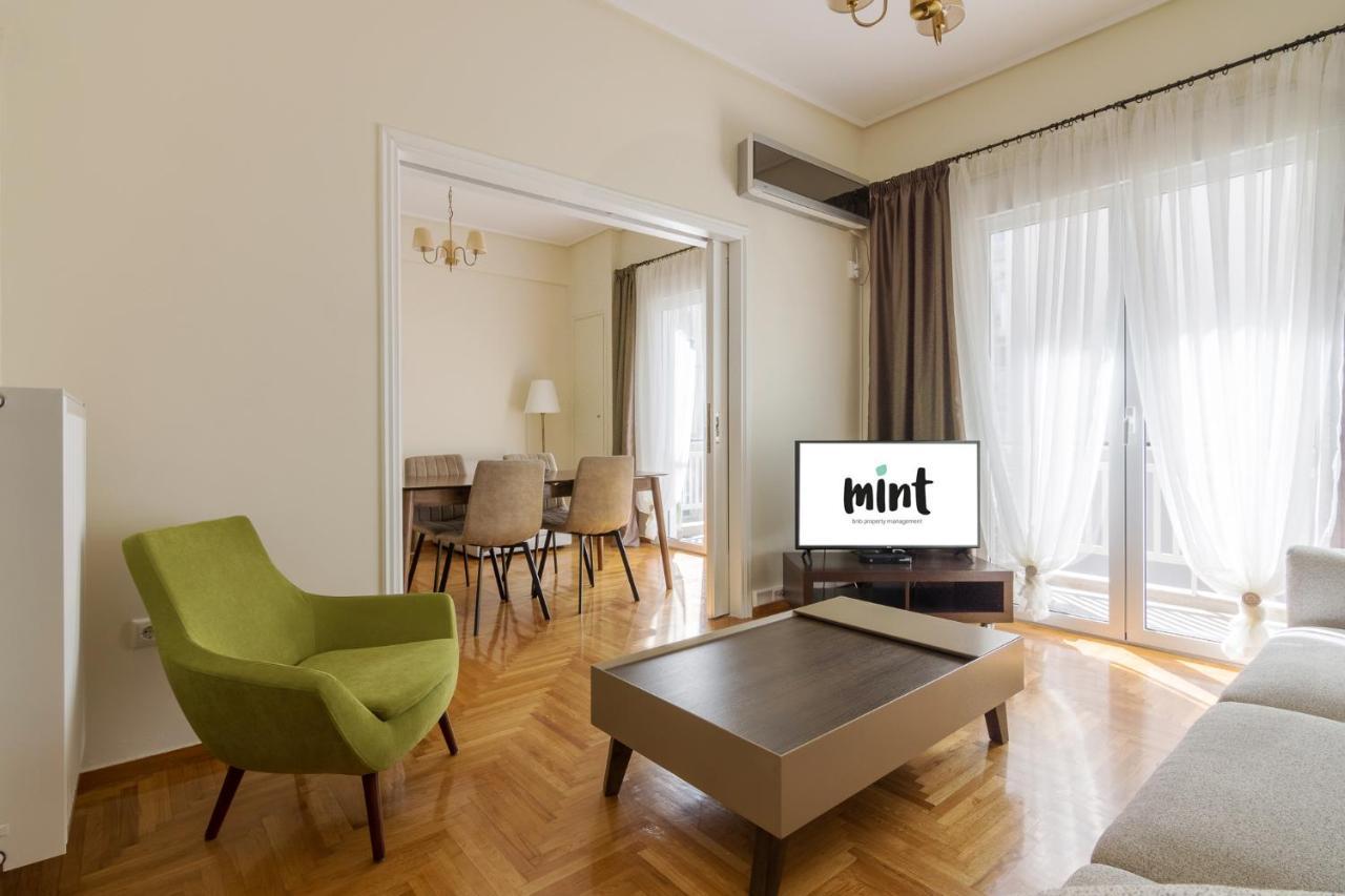 Minimal 2 Bedroom Apt Near The Athens Concert Hall エクステリア 写真